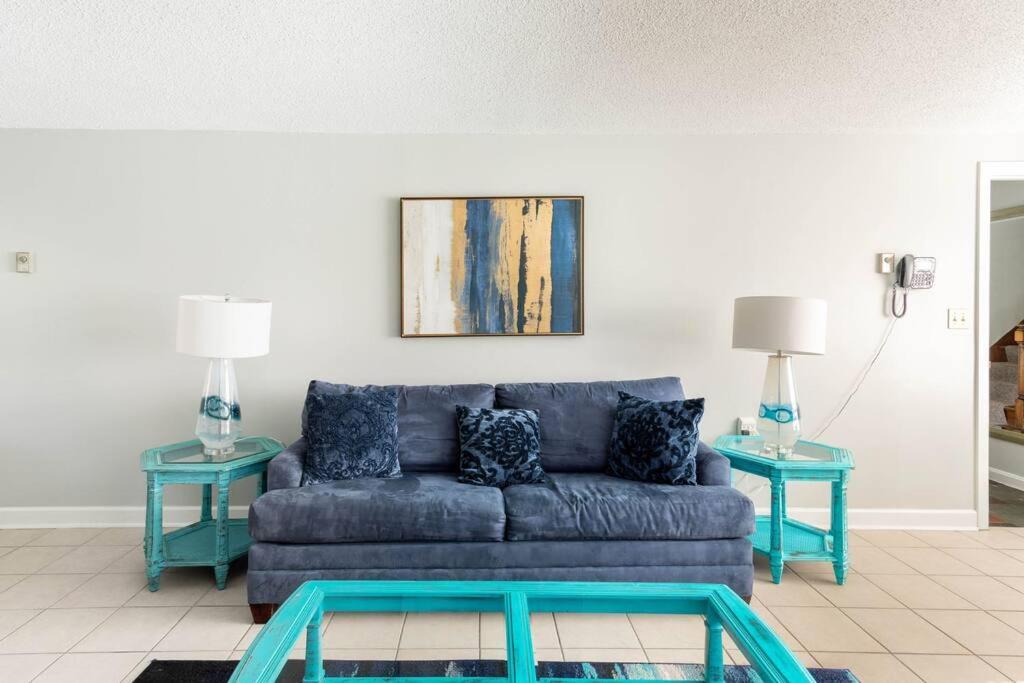 Unique Retreat With Private Patio, 4 King Beds And Bbq Villa Groton Exterior foto